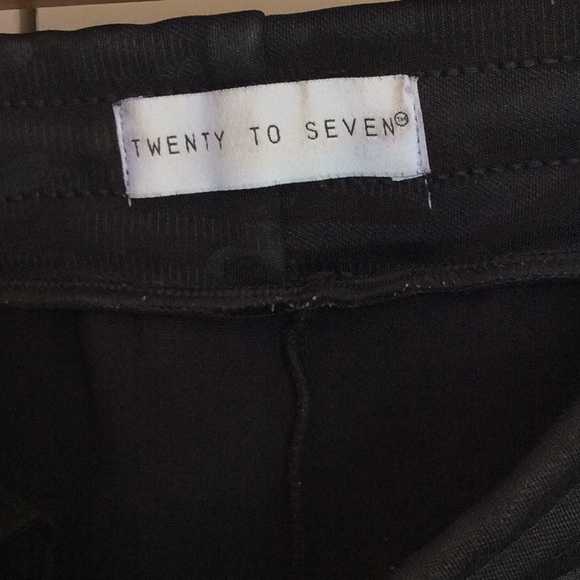 🌻Jogger Pants🌻 - Picture 2 of 2